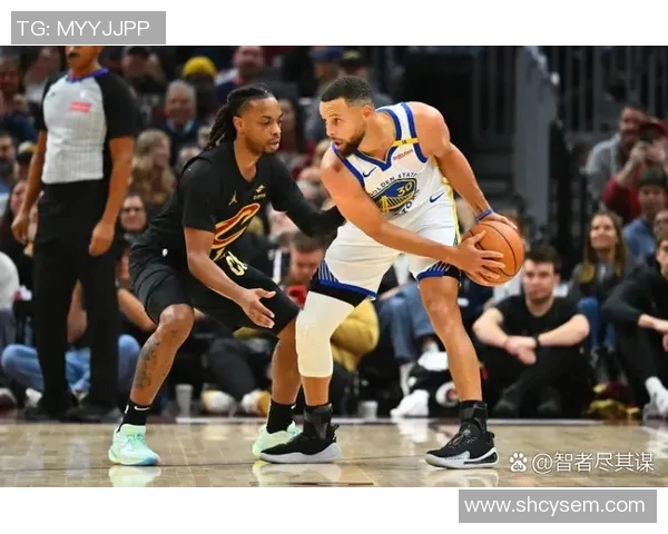 湖人队与火热队精彩对决视频回顾全场亮点与精彩瞬间分析 湖人队与火热队精彩对决视频回顾全场亮点与精彩瞬间分析